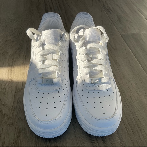 Nike Air 07 Sneakers - Picture 2 of 3